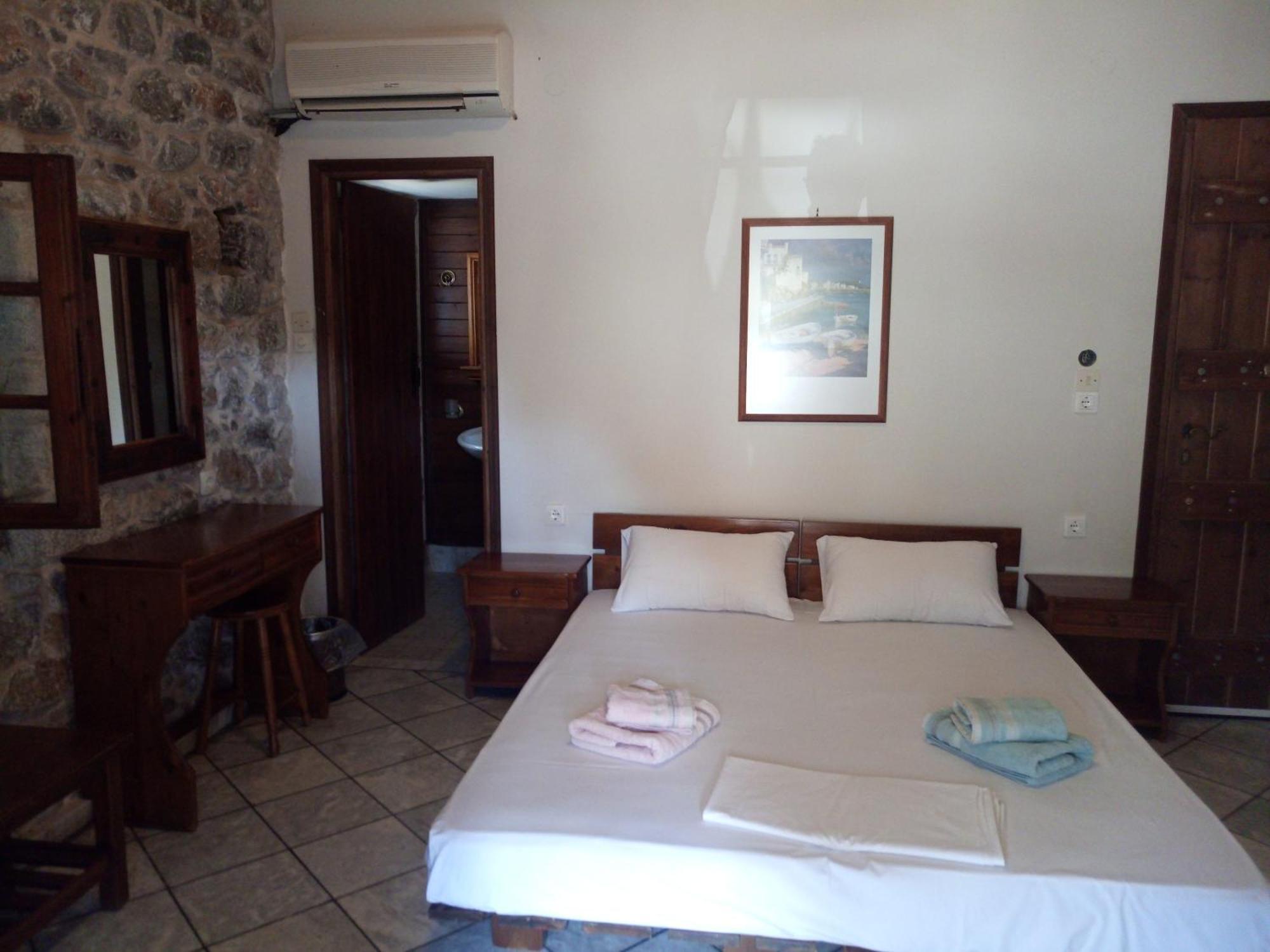 Hotel Marathos Bay Kokkala Esterno foto